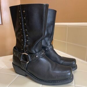 Women’s Harley Davidson Motorcycle Boots Size 7.5 85431 Auburn Black Side Zip 9”